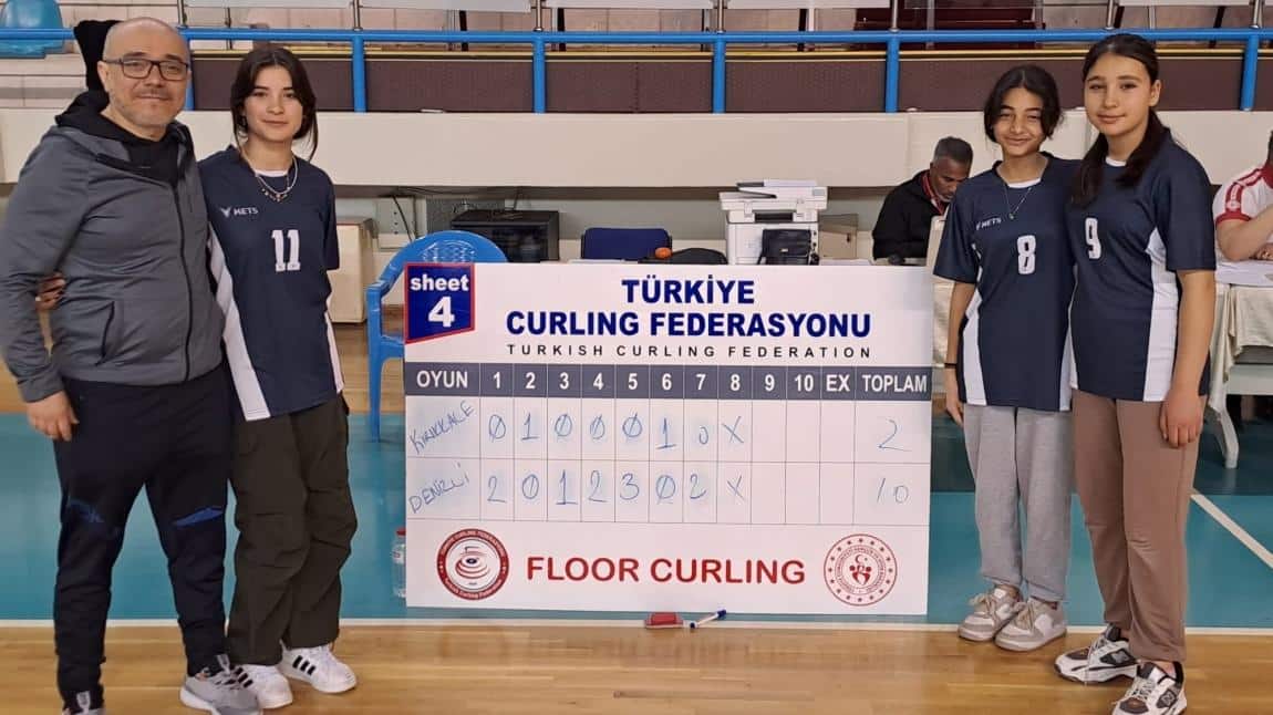Okulumuz Floor Curling Takımımızın Büyük Başarısı